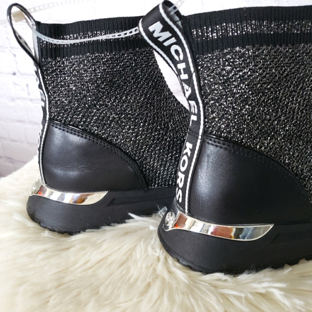 MICHAEL KORS Bodie Black and Silver Metallic Knit Sneaker Bootie--NEW--7 - Picture 8 of 16